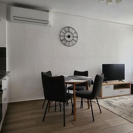 Apartman Ante Vinkovci Luaran gambar